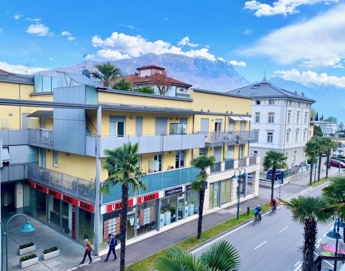 Riva Central Apartment - Free Parking Luaran gambar